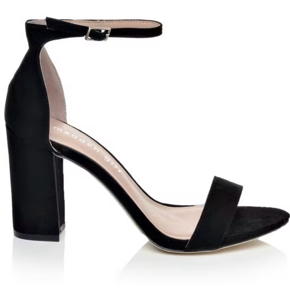 Madden Girl BEELLA 8.5 M Chunk Heel Black Shoe Sandal